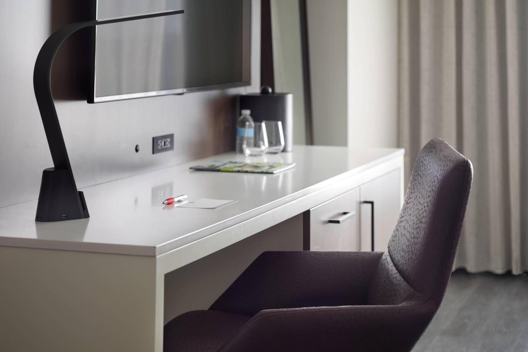 Raleigh Marriott City Center Экстерьер фото