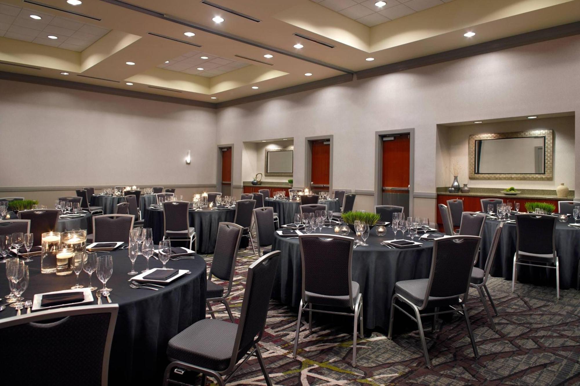 Raleigh Marriott City Center Экстерьер фото