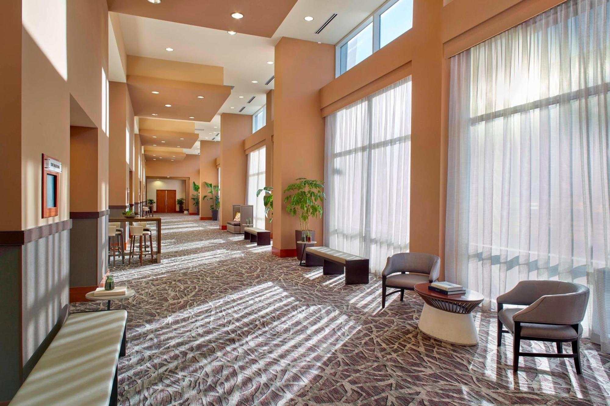Raleigh Marriott City Center Экстерьер фото