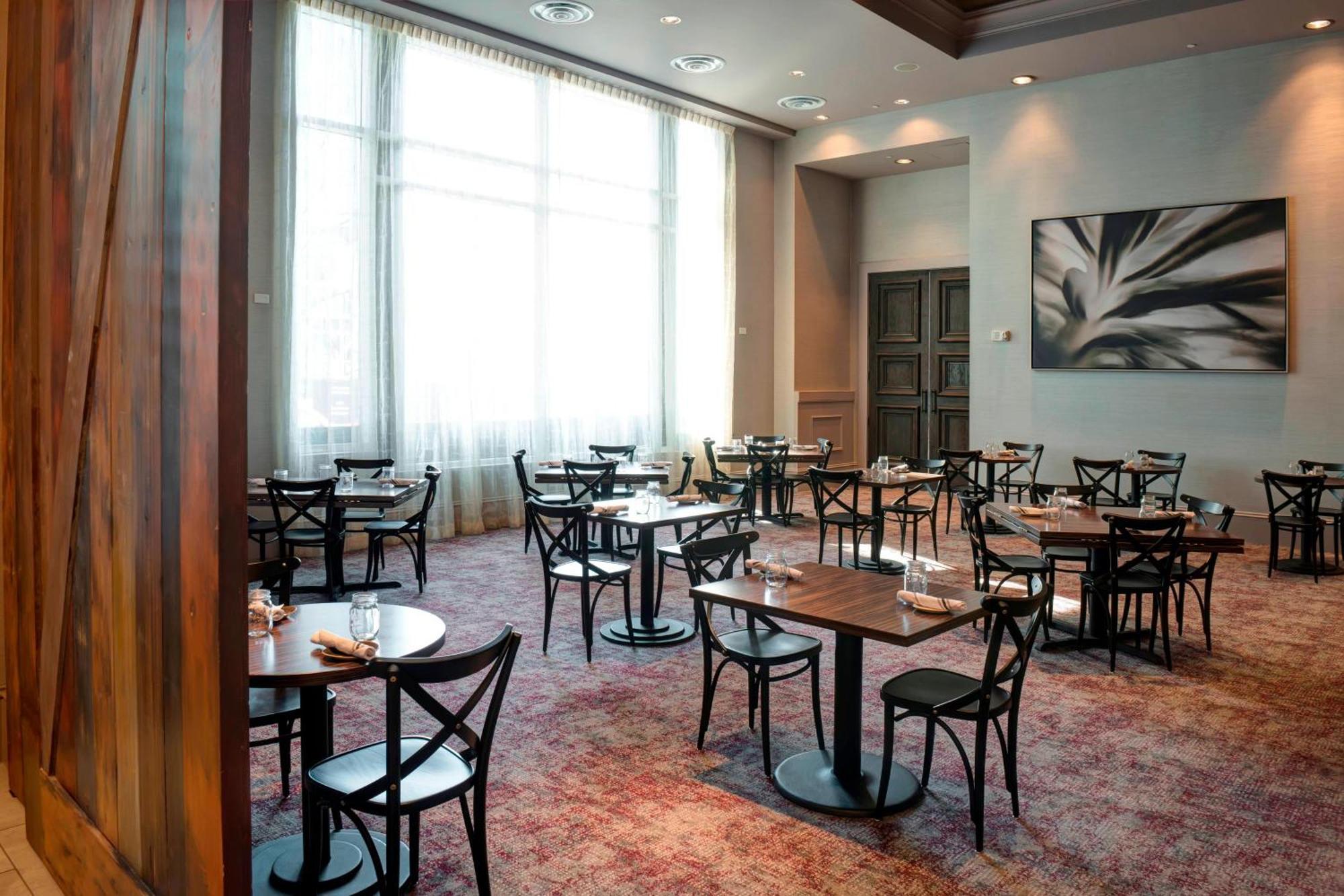 Raleigh Marriott City Center Экстерьер фото
